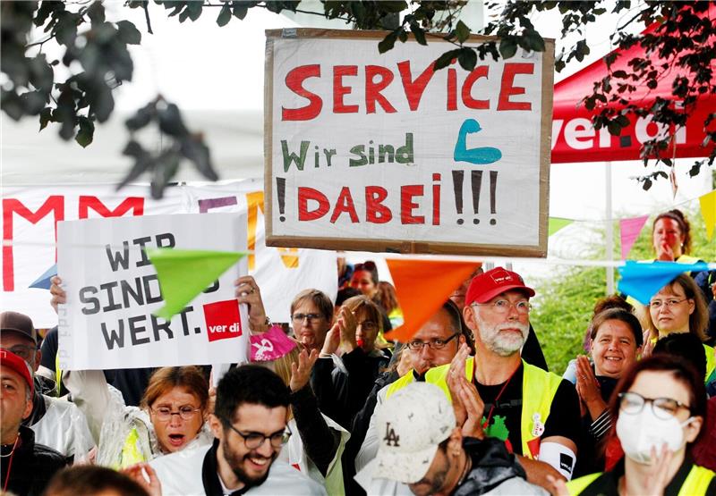 Streik an NRW-Unikliniken zu Ende - Verdi nimmt Einigung an Beschäftigte von sechs Universitätskliniken beteiligten sich am landesweiten Streik der Pflegekräfte.