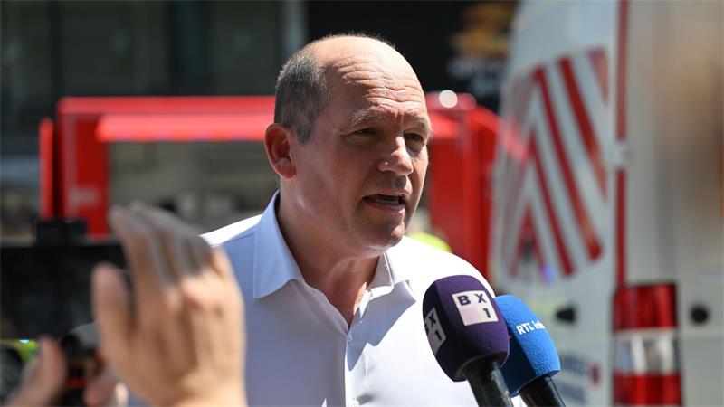  Bürgermeister Philippe Close dankte den Rettungskräften.
