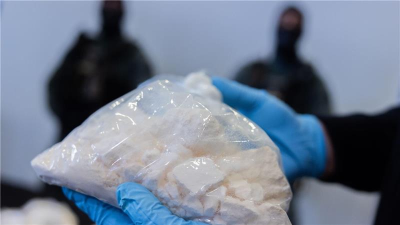  Bundesweit wurden über 800 Kilogramm synthetische Drogen sichergestellt. 