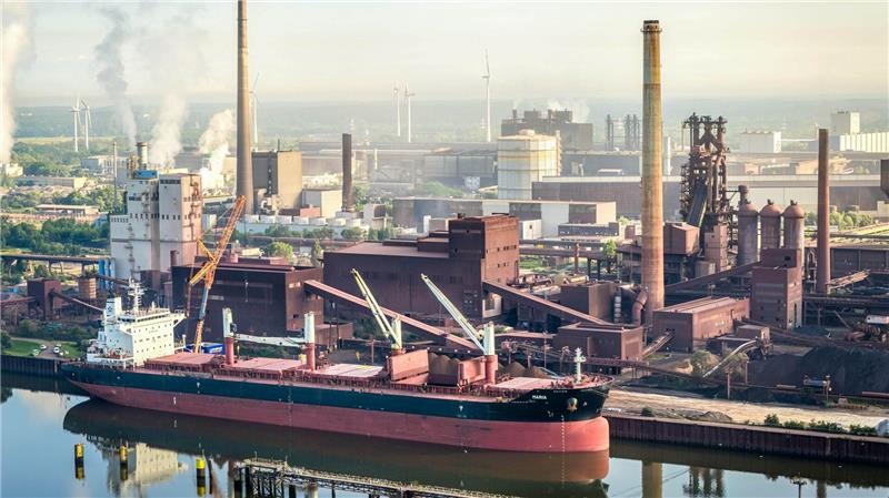 „Stahlgipfel“ beim Bundeskanzler - darum geht es Die Stahlbranche leidet unter Billigimporten, hohen Energiepreisen und der Konjunkturschwäche. (Archivbild)