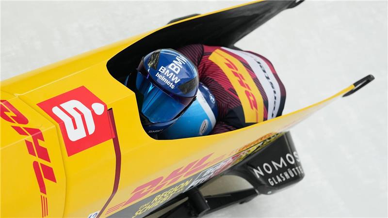 Dreifacher Bob-Erfolg: Lochner siegt hauchdünn vor Friedrich Francesco Friedrich und Alexander Schaller rasen im Zweierbob auf Rang zwei.