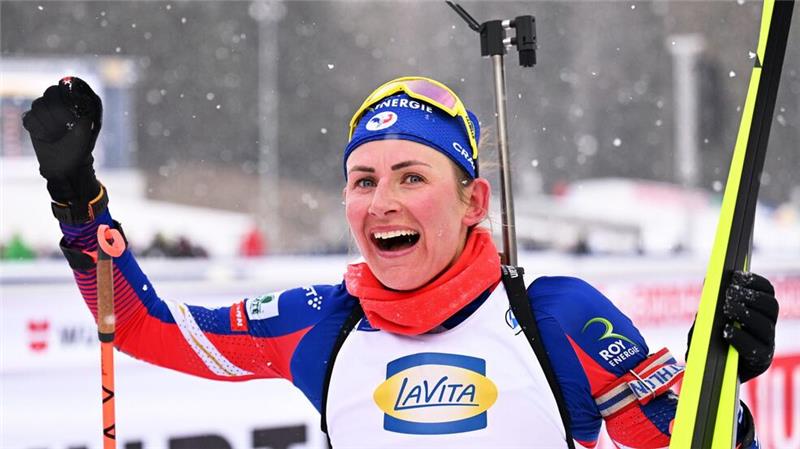 Justine Braisaz-Bouchet jubelt über Gold.
