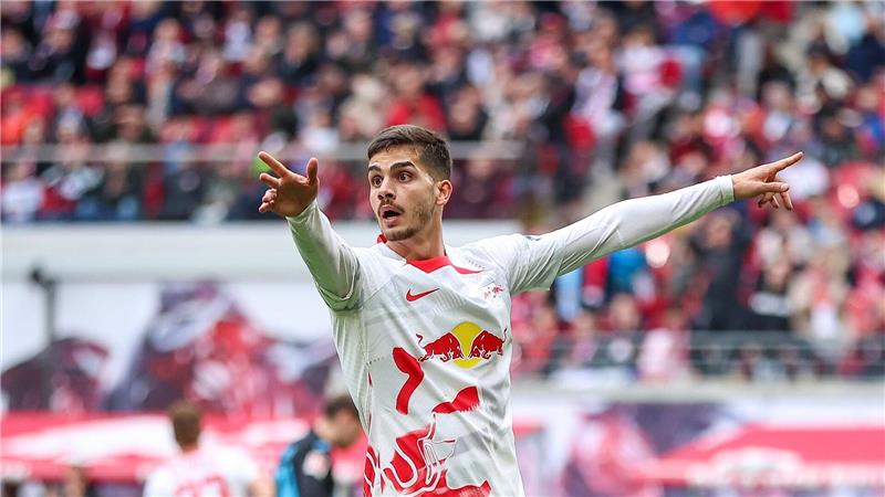 Kein Werder-Wechsel: Wunschstürmer Silva geht nach Spanien Leipzigs Spieler Andre Silva wechselt nach Spanien zum Aufsteiger Elche.