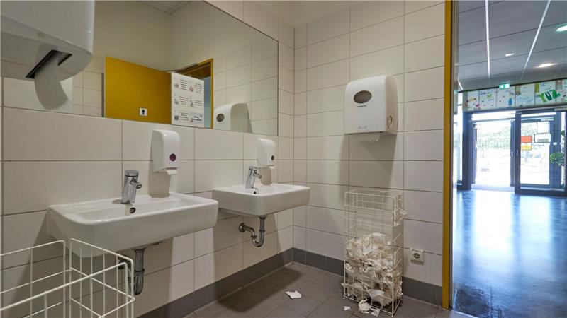 Das Schulklo, eine No-go-Area? Ein Webportal bietet Hilfe „Schluss mit Einhalten und ekeligen Erlebnissen“, heißt es auf der Startseite der Homepage.