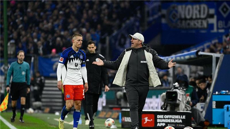 Köln trotzt Traumtor und holt Remis beim HSV Trainer Lukas Kwasniok beim HSV.