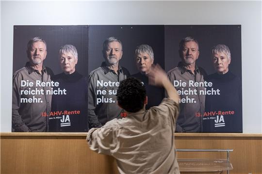 13. Rentenzahlung kommt - Höhere Beiträge im Arbeitsleben könnten die Rentenkasse refinanzieren.