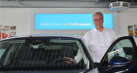 18 Jahre bei VW die Hand am Steuer: Jürgen Falkenhain verabschiedet sich Ende Mai aus dem Berufsleben.