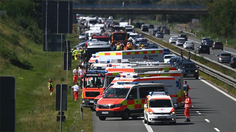 20 Menschen wurden nach Polizeiangaben verletzt.