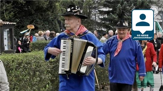 2013: Walpurgisumzug mit den Harzer Peitschenknallern, mit denen Bruno Meinholz auch am Silvestertag oft schon das alte Jahr verabschiedet hat.