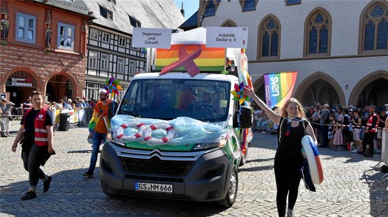 Zwei Aktionen im Landkreis Goslar geplant: Lesung und Infotreffen 2022 beim 1100-jährigen Stadtjubiläum in Goslar ist die Aids-Hilfe dabei.
