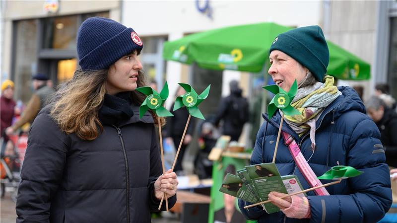 Angriffe auf Parteivertreter: Anstieg um knapp 40 Prozent 2024 wurden besonders viele Politikerinnen und Politiker der Grünen attackiert. (Archivfoto)