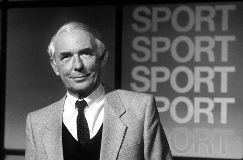Clubs und DFB würdigen „Sportschau”-Pionier Huberty 21 Jahre lang war Ernst Huberty das Gesicht der «Sportschau».