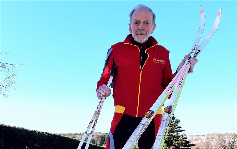 Bernd Pichler ist Mitglied seit seinem 14. Lebensjahr 25 Jahre Vorsitzender des Ski-Clubs Altenau: Bernd Pichler. Seit seinem 14. Lebensjahr ist er Mitglied. Er hat viel erlebt, die Hoch-Zeiten des Vereins mit seinen Schnee-Sportarten Skilanglauf, Biathlon und Skispringen, aber auch schwerere Zeiten. Zu denken ist unter anderem an das Skikreuz. Foto: Potthast