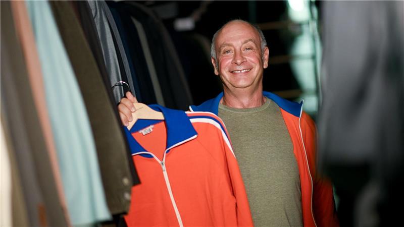 Alfons findet nach 26 Jahren „seine“ DDR-Trainingsjacke 26 Jahre hat er nach der Jacke gesucht.