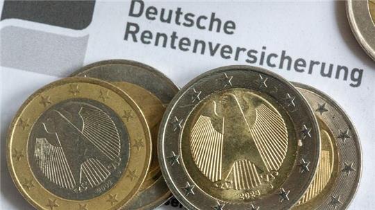 260,5 Milliarden Euro Rentenleistungen waren im Jahr 2023 steuerpflichtig (Archivbild). 