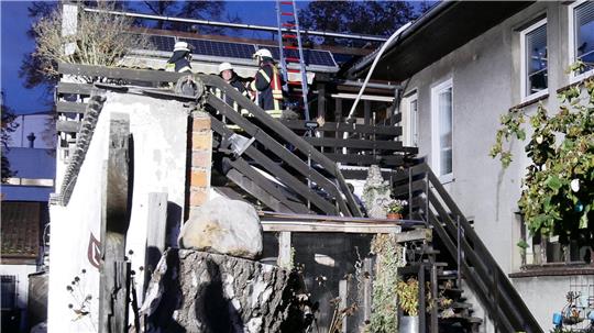 40 Einsatzkräfte bekämpften den Brand in Schladen.