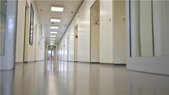 47-Jähriger stirbt in einer psychiatrischen Klinik. (Archivbild)