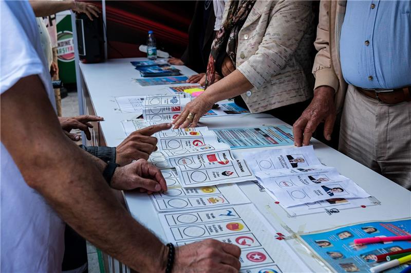 60,7 Millionen Wahlberechtigte in der Türkei und rund 3,4 Millionen im Ausland sind aufgerufen, am 14. Mai einen Präsidenten und ein neues Parlament zu wählen.