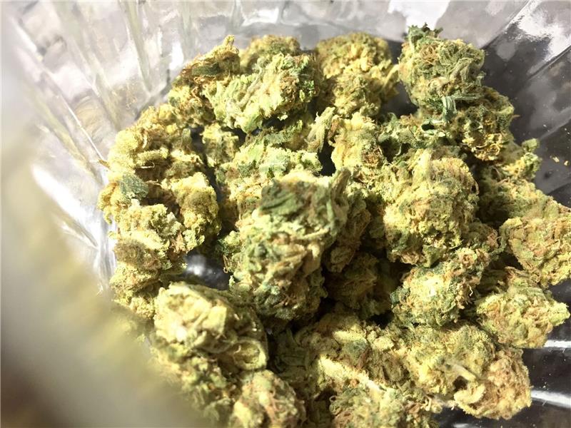 Oster-High: Was sich mit der Cannabis-Legalisierung ändert Ab 1. April für Erwachsene in Deutschland legal: Der Besitz und Konsum von Cannabis.