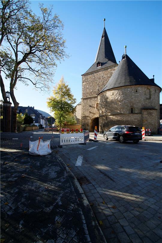 Ab dem 29. November soll die Baustelle am Breiten Tor Geschichte sein. Foto: Epping