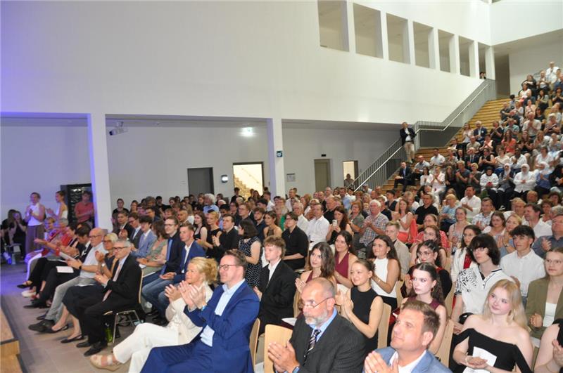 Abi-Entlassung CvD-Gymnasium