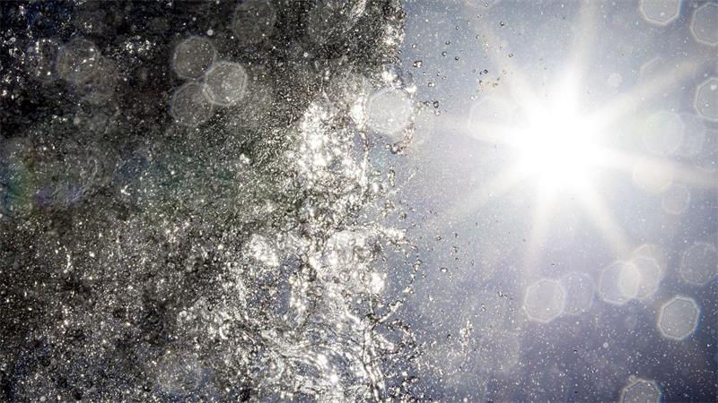 Abkühlung ist in der Hitze derzeit in ganz Deutschland gefragt.