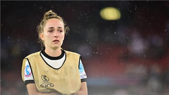 Abwehrspielerin Sophia Kleinherne ist wieder verletzt. (Archivbild)