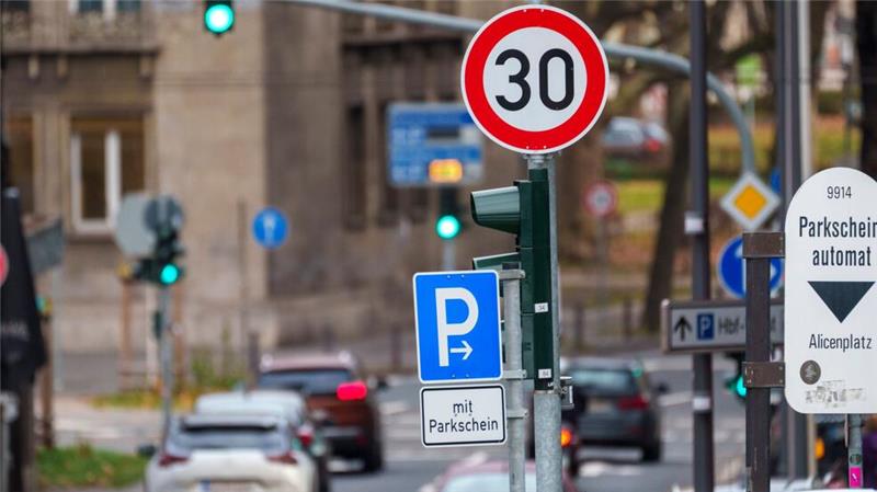 StVO-Änderung macht mehr Tempo-30-Zonen möglich Änderungen der StVO: Tempo-30-Zonen sollen ab jetzt einfacher eingerichtet werden können. (Archivbild)