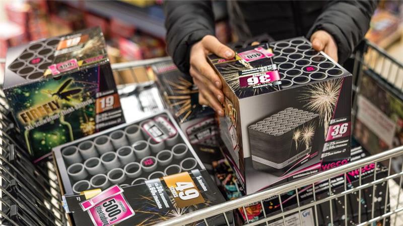 Ärztevertreter, Polizisten, Umwelt- und Tierschützer sowie weitere Organisationen fordern ein generelles Verbot - bisher vergeblich.