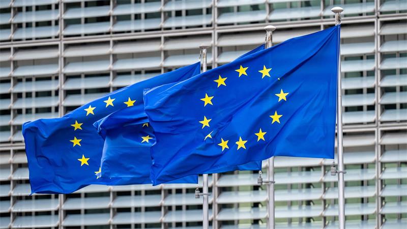 EU verlangt von SpaceX volle Starlink-Dienste für Ukraine „Äußerst besorgniserregend“: So werden in der EU-Kommission die Berichte über Einschränkungen des Satelliteninternets für die Ukraine bezeichnet. (Archivbild)