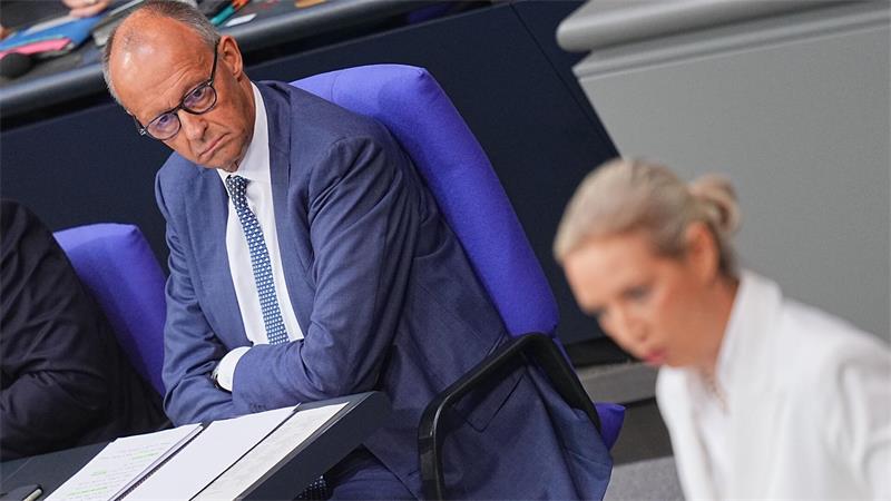 AfD-Chefin Alice Weidel sieht die schwarz-rote Koalition mit Kanzler Friedrich Merz am Ende. In der Generaldebatte im Bundestag in der vergangenen Woche kam es zum Schlagabtausch. (Archivbild)
