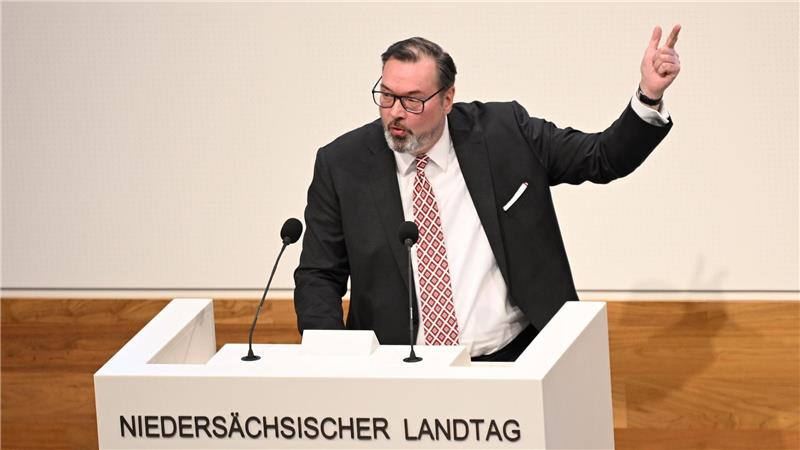 Verfassungsschutz-Kontrollgremium kommt – ohne AfD? AfD-Fraktionschef Wichmann gehört für seine Partei dem bisherigen Ausschuss für Angelegenheiten des Verfassungsschutzes an.