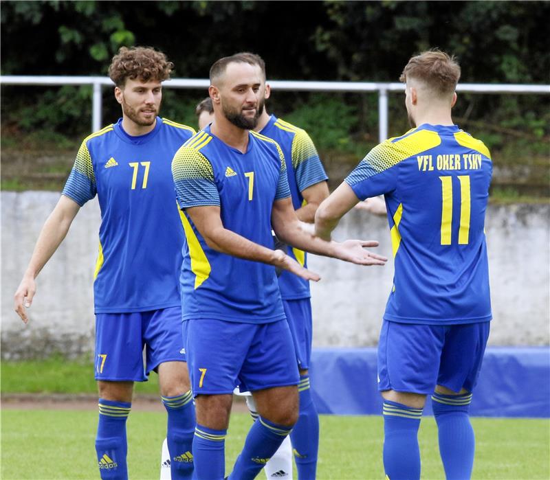 Ahmed-Jamal  Omeirat (Mi.) könnte seine Tore in der kommenden Serie für Germania Bleckenstedt schießen. Foto: Gietemann