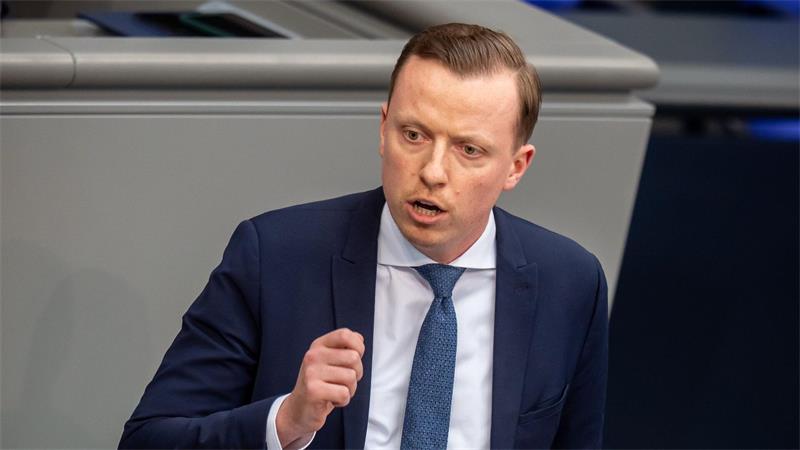 Ahmetovic ist seit 2021 für die SPD im Bundestag. (Archivbild)