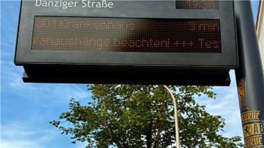 Aktuell werden dynamsiche Fahrgastanzeigen an der Danziger Straße sowie am Bahnhof Oker getestet.