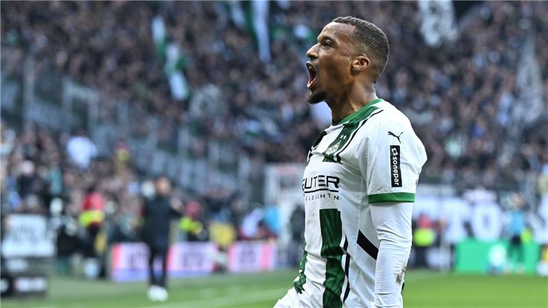 Dank Pléa: Gladbach auf Effenbergs Spuren Alassane Pléa war der überragende Spieler bei Gladbach.