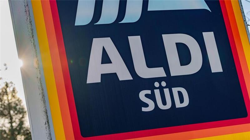 Aldi Süd: Keine eigene Wurst aus unterster Haltungsform mehr Aldi Süd hat in Deutschland rund 2000 Filialen.