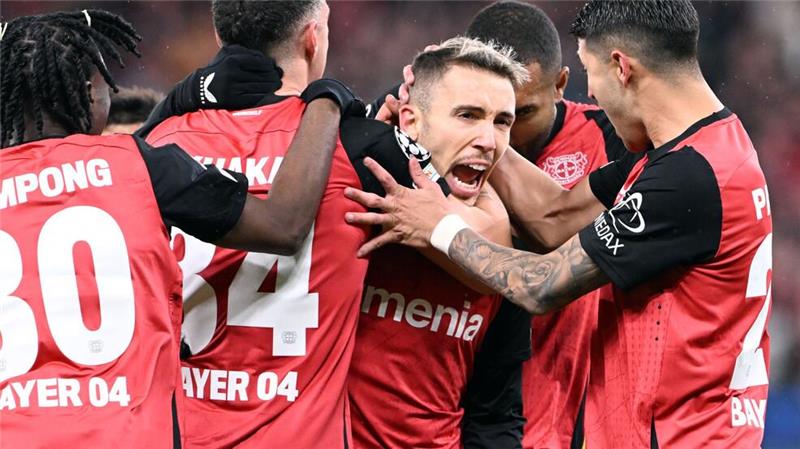 „Sehr viel Spaß gemacht“: Leverkusen bezwingt Salzburg Alejandro Grimaldos Freistöße sind gefürchtet.