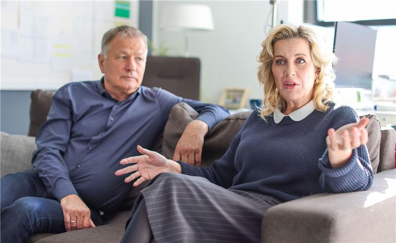 Alexa Maria Surholt und Thomas Rühmann in Leipzig.