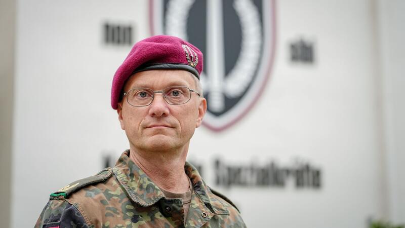 Bewerber in Boxhandschuhen: Das KSK sucht Nachwuchs Alexander Krone ist Kommandeur des KSK.