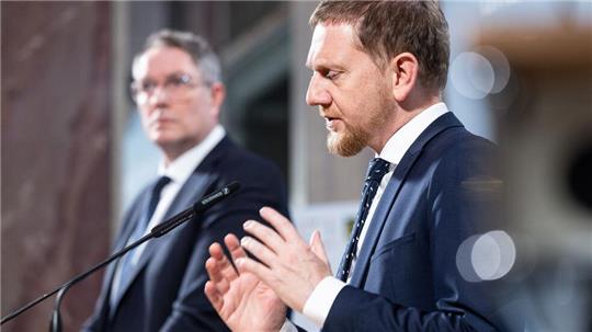 Alexander Schweitzer aus Rheinland-Pfalz für die SPD-Länder, Michael Kretschmer (CDU) aus Sachsen als Vorsitzender der Ministerpräsidentenkonferenz: In vielen Zielen sind sie sich einig.