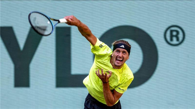 Zverev in Halle nach Kraftakt im Viertelfinale Alexander Zverev hat sich in Halle ins Viertelfinale gekämpft.