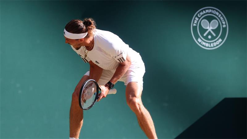 „Mag dich nicht mehr“ - Zverev verliert Finale gegen Sinner Alexander Zverev jubelt über den ersten Satzgewinn.