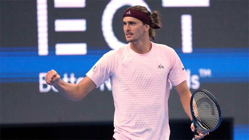 Alexander Zverev steht im Viertelfinale von Shanghai. (Archivbild)
