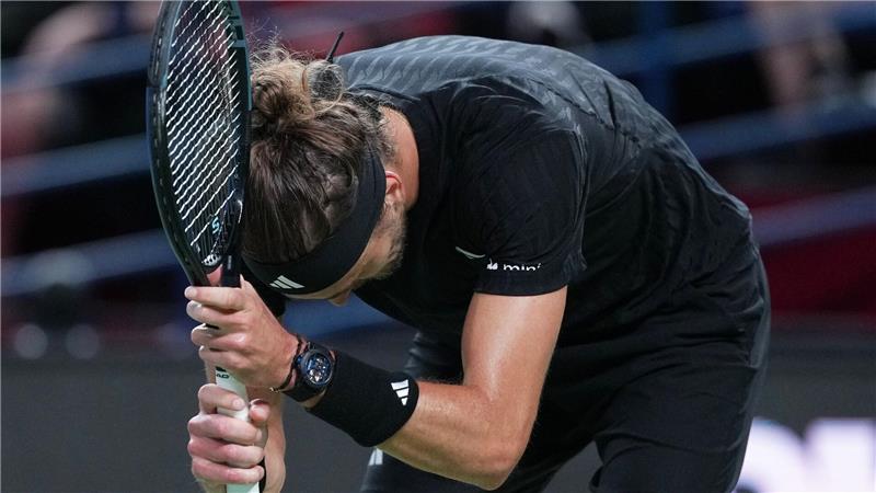 Alexander Zverev war in Shanghai am Ende seiner Kräfte.