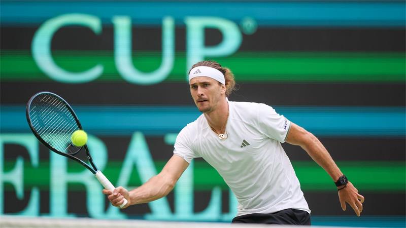 Alexander Zverev will bei der Davis-Cup-Endrunde dabei sein.