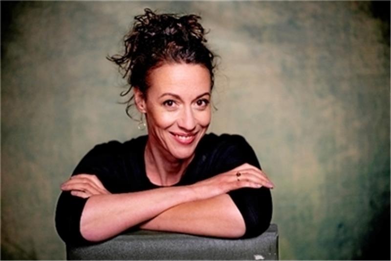 Alice Köfer (Vocal Recall) ist 2023 die Patin der Sisters of Comedy.  Foto: Privat