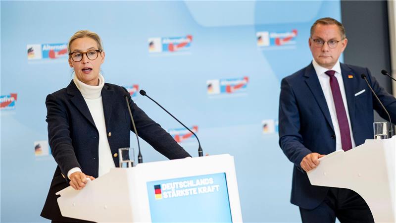 Alice Weidel und Tino Chrupalla dürften Anfang Juli beim Parteitag der AfD in Erfurt als Führungsduo bestätigt werden. (Archivbild)