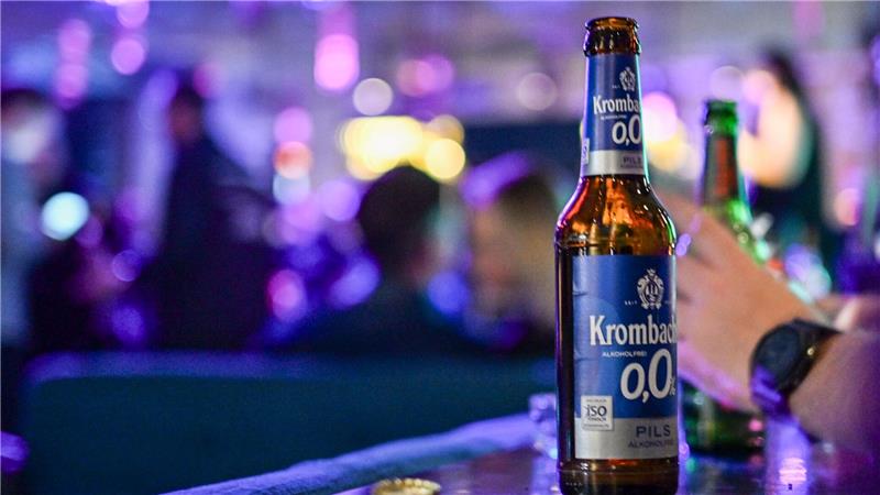 Sober Partys - Trend zu nüchternem Nightlife? Alkoholfreies Bier liegt ohnehin im Trend, Partys ohne Alkohol passen dazu. (Symbolbild)