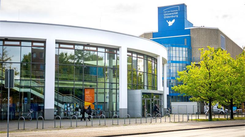 Alle 18 Hochschulen wie hier die Universität Oldenburg sollen von dem Investitionsprogramm profitieren, sagt Wissenschaftsminister Falko Mohrs (SPD). 